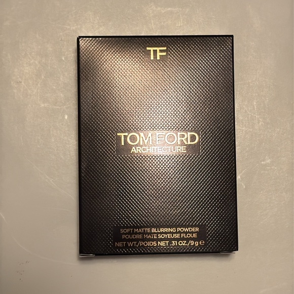 Tom Ford Architecture Blurring Powder - Picture 4 of 6